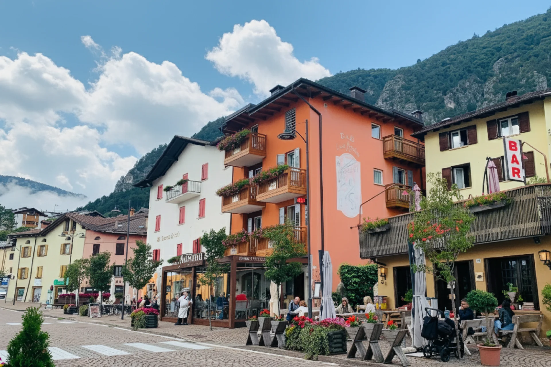 Fai della Paganella - Via Villa.