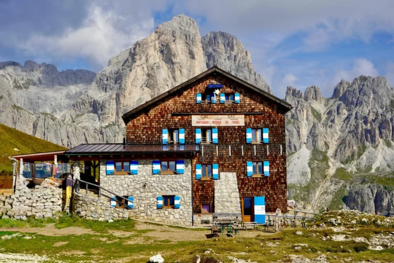 Rifugio Roda di Vael - Rosengarten Dolomites.